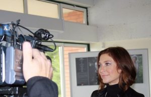 Parabéns ao Clube do Sargento da Armada, parabéns à Escola de Tecnologias Navais e parabéns às GUERREIRAS